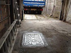 Drain Manhole Replaced in Bristol